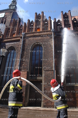 Pozar kosciola sw Katarzyny w Gdansku. 22.05.2006 Fot....