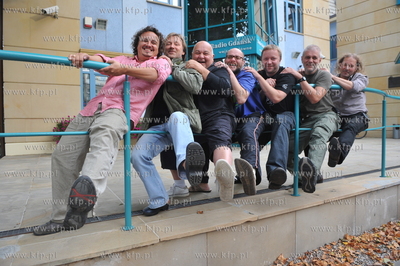 Zespol Waly Jagiellonskie przed siedziba Radia Gdansk,...