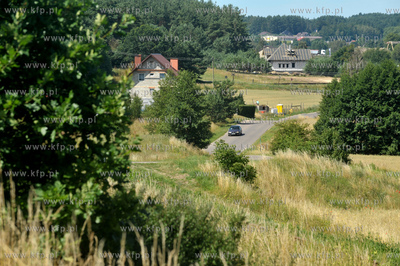 Zukowo. Droga pomiedzy wsia Otomino, a Zukowem.18.07.2014...