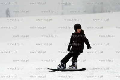 Rozpoczecie sezonu narciarskiego w Wiezycy na Kaszubach.
16.12.2012
fot....