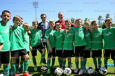 Skoczek narciarski Kamil Stoch spotkał sie na boisku...