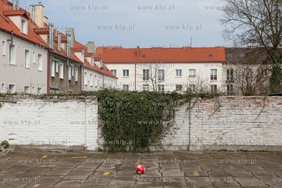 Gdańsk, Wrzeszcz, podwórko przy ulicy Wallenroda...