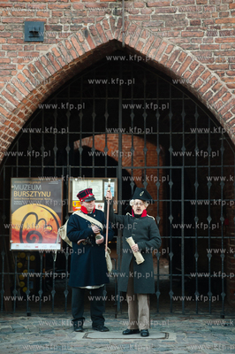 Gdansk. Plac miedzy Złota Brama a Wieza Wiezienna....