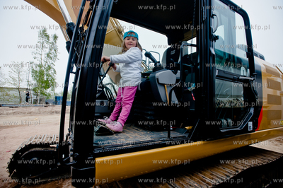 Gdansk. Matarnia. Kolej na PKM - Dzien Otwarty powstajacej...