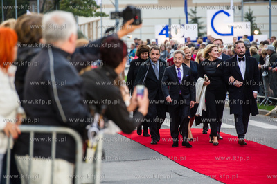 Gdynia. Teatr Muzyczny. Uroczysta Gala Otwarcia 40...