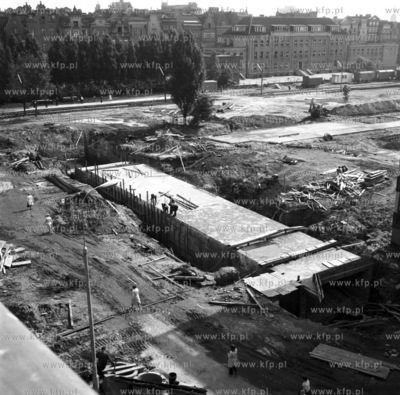 Budowa przejscia podziemnego dla pieszych pod Aleja...