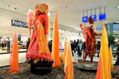 Krakow, Galeria Krakowska, wystawa " Wenecki Karnawal...