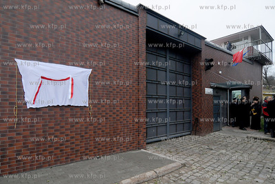 Z inicjatywy Stowarzyszenia Nasz Gdansk na murach Aresztu...