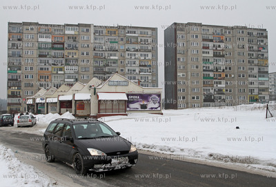 Gdansk. Mieszkancy blokow na ul. Kusocinskiego na Morenie...