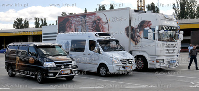 Promem linii FINNLINES przyplynely do gdynskiego portu...