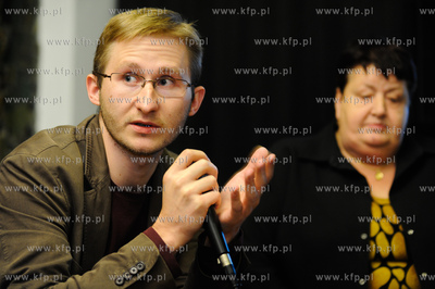 Gdansk. Swietlica Krytyki Politycznej. Spotkanie promujace...