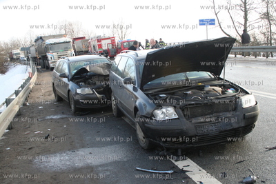 Na krajowej "siodemce" w miejscowosci Solnica niedaleko...