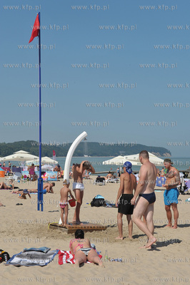 Sopot. Plaza. Zakaz kapieli w wodach Zatoki Gdanskiej...