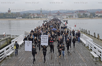 Sopot. Plac Przyjaciol Sopotu, Molo, Plac Konstytucji....