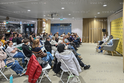 Miejska Biblioteka Publiczna - Sopoteka. Cykl Czytaj...