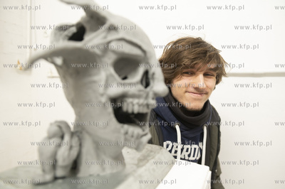 Sopot. Wystawa rysunków klas architektonicznych w...