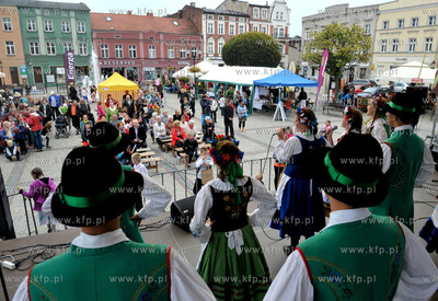 Kaszubskie Bajania na Rynku w Koscierzynie impreza...