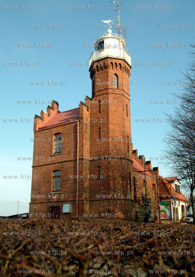 Latarnia morska w Ustce. 02.12.2003 fot. Krzysztof...