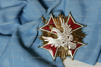 Order Orla Bialego, rzyznany posmiertnie dla gen. Augusta...