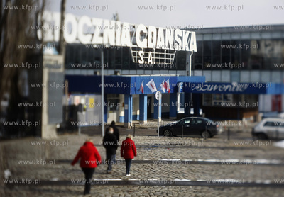Gdansk. Historyczna brama nr 2 Stoczni Gdanskiej. 08.03.2010...