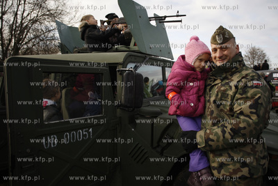 Pruszcz Gdanski. Festyn wojskowy z okazji 44 - lecia...