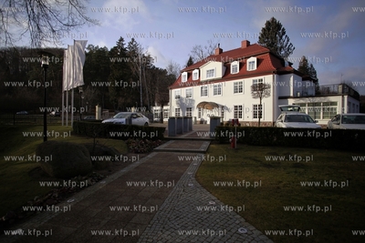 Gdansk Oliwa. Dwor Oliwski, w ktorym bedzie mieszkac...