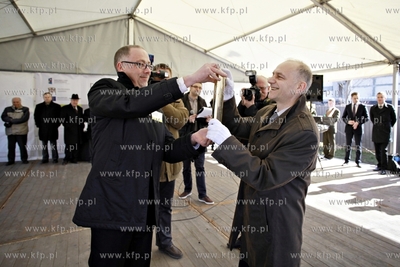 Politechnika Gdańska. Uroczyste podpisanie i wmurowanie...