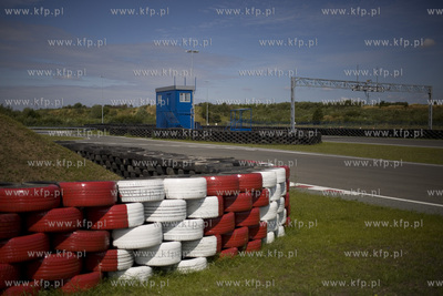Pszczółki. Pierwszy w północnej Polsce Ośrodek...