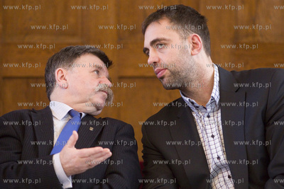 Sesja Rady Miasta Sopotu. Nz. Lesław Orski i Marcin...