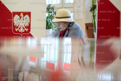 Sopot. Szkoła podstawowa nr. 8. Wybory samorządowe....