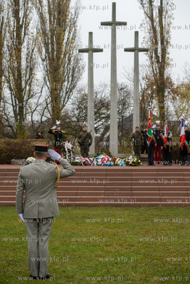 Wojskowy Cmentarz Francuski w Gdańsku. Uroczystości...