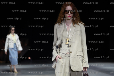 Pokaz mody i bursztynu AMBER Vibes podczas międzynarodowych...