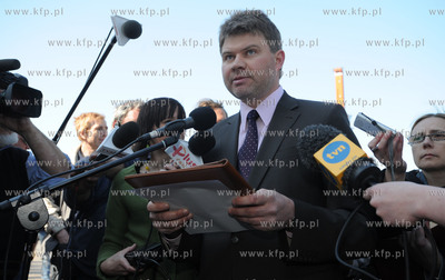 Ostatnie wodowanie w Stoczni Gdynia SA. 196-metrowy...