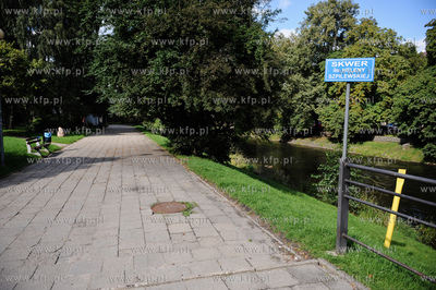 Slupsk. Skwer im. Heleny Szpilewskiej
06.09.2011
fot....
