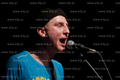 Gdansk. Klub Plama. Koncert Bajzel Supersam. Czlowiek...