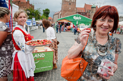 Gdansk. Targ Weglowy. Inauguracja kampanii promujacej...