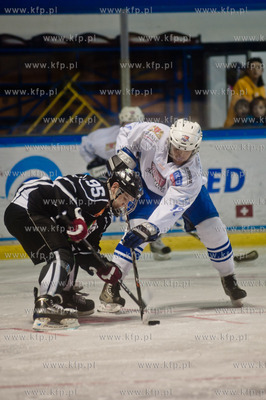 Gdansk. Hala Olivia. Mecz pierwszej ligi hokeja. KH...