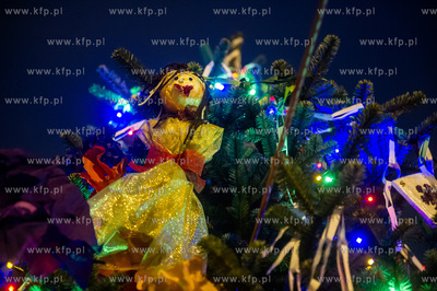 Gdansk. Plac przy boisku Szkoly Podstawowej nr 65....