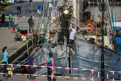 Gdynia. Morderczy trening przygotowujacy do zawodow...