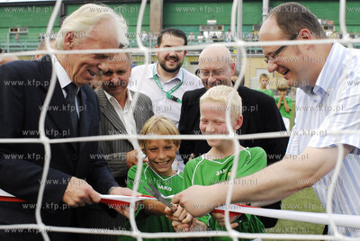 Otwarcie boiska pilkarskiego ze sztuczna nawirzchnia...