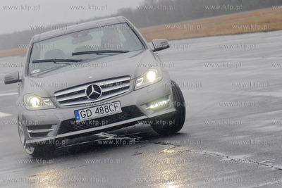 Z okazji premiery Mercedesa Nowej Klasy C . - Autoryzowany...