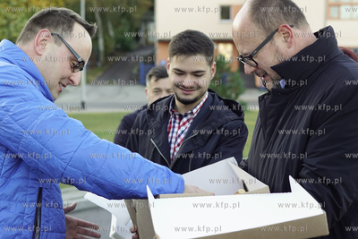 Paweł Adamowicz i kandydaci do rady miasta z komitetu...