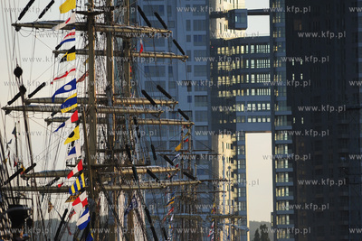 Gdynia, zlot zaglowcow "The Tall Ships' Races 2009"....