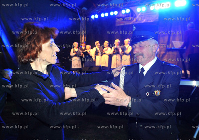 Po otwarciu nowej remizy OSP w Sulminie i poswieceniu...