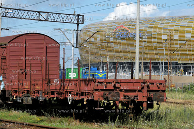 PGE ARENA w Gdansku. Widok z Kolonii Uroda. 
20.06.2011
fot....