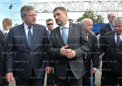 Prezydent Bronislaw Komorowski zlozyl z okazji 31....