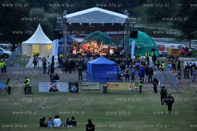 Freedom Cover Festival w parku nad jeziorkiem w Zukowie...