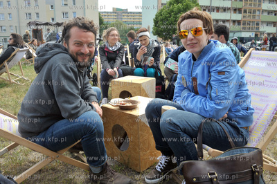 Streetwaves czyli artystyczna akcja miejska w Gdansku...