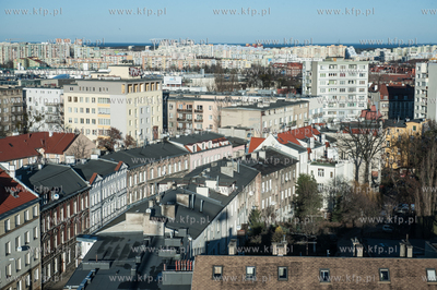 Gdańsk Wrzeszcz. Widok z podnośnika z Komendy Wojewódzkiej...