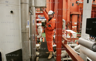 Wizyta w Lotosie  Ministra Gospodarki RP Piotra Wozniaka....